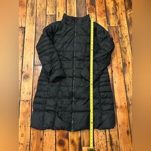 The North Face Women's Black Puffer Coat
